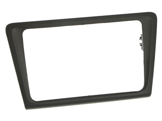 Panel de salpicadero SKODA Rapid de 2012 negro